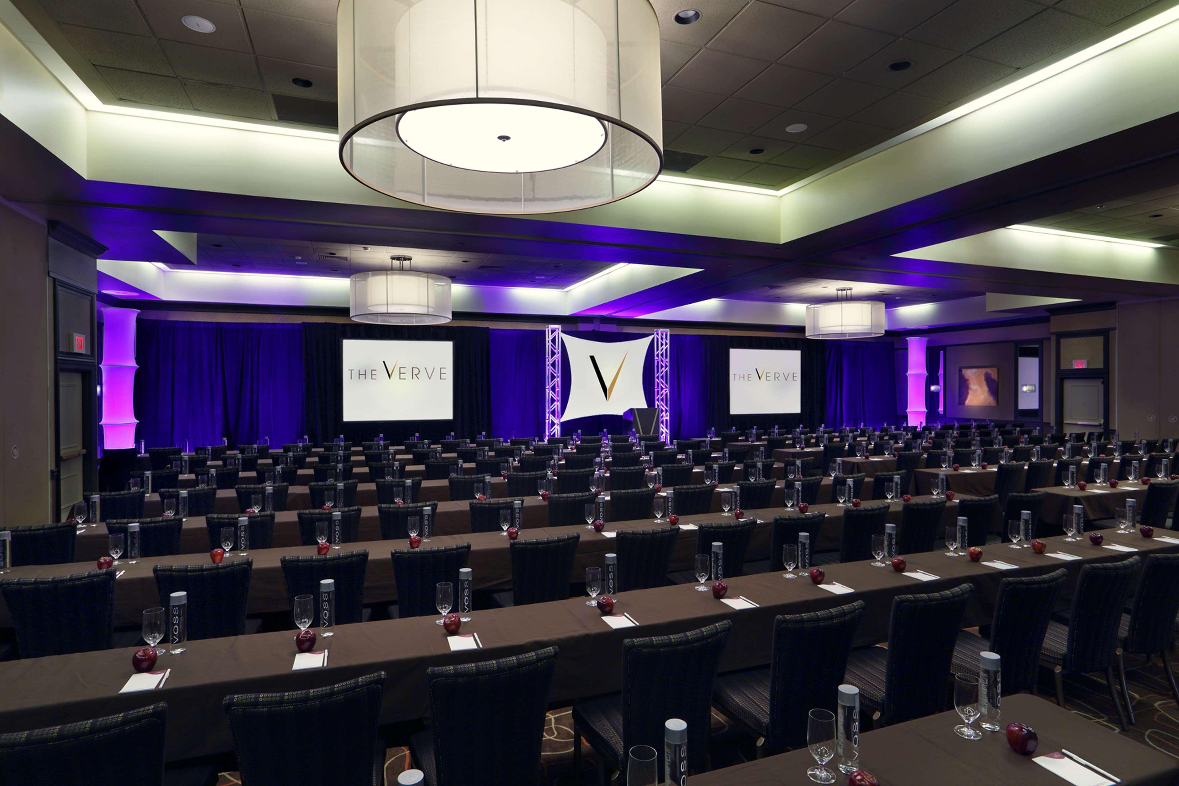 The Verve Boston Natick, Tapestry Collection By Hilton Εξωτερικό φωτογραφία