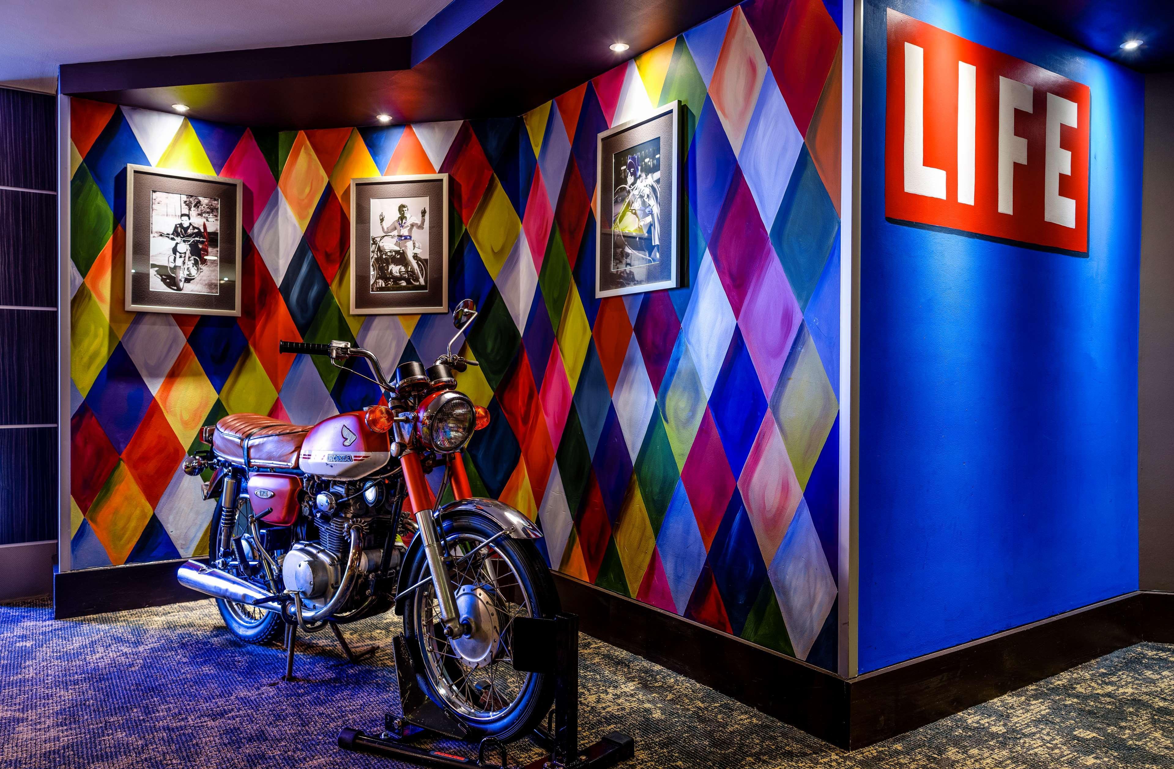 The Verve Boston Natick, Tapestry Collection By Hilton Εξωτερικό φωτογραφία