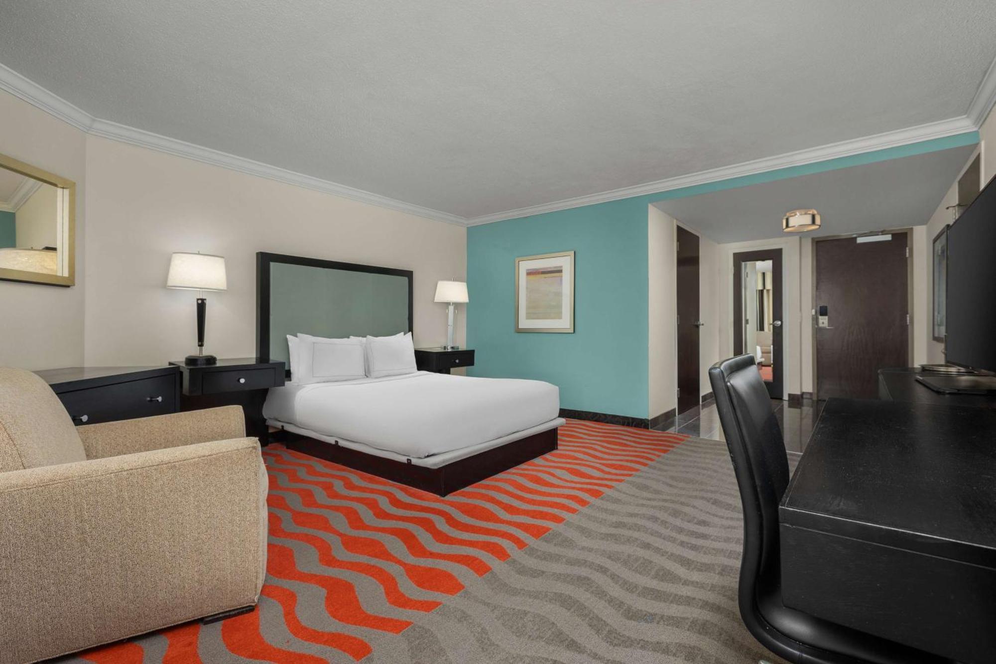 The Verve Boston Natick, Tapestry Collection By Hilton Εξωτερικό φωτογραφία