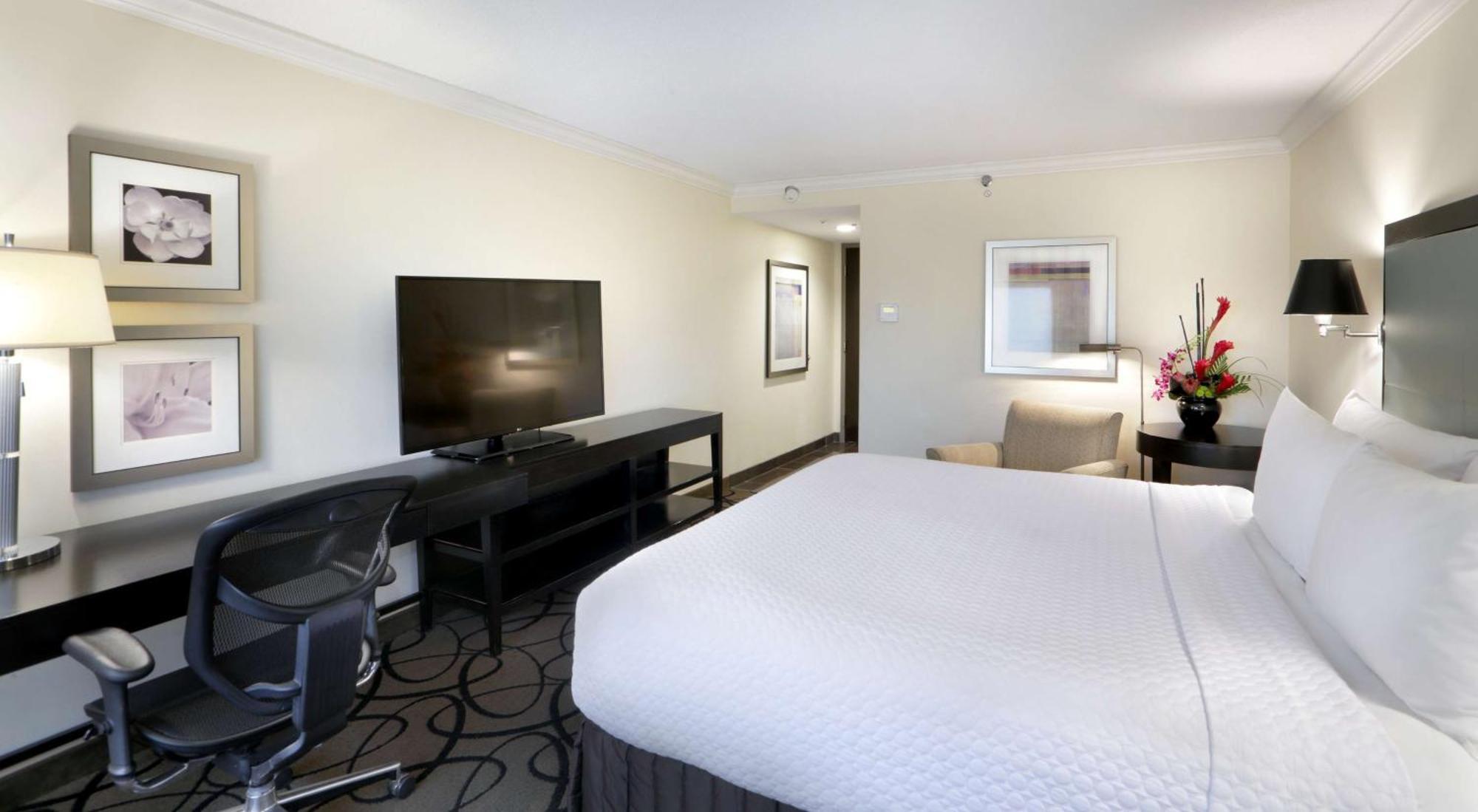 The Verve Boston Natick, Tapestry Collection By Hilton Εξωτερικό φωτογραφία